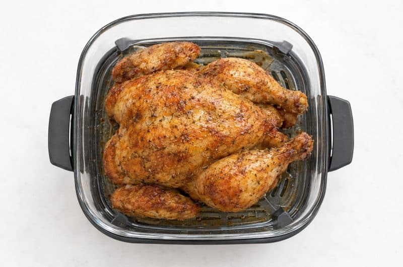 Ganzes Brathähnchen im Ninja Crispi (1,2 kg)